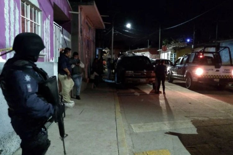 Asesinan a tres personas en un bar de Guanajuato