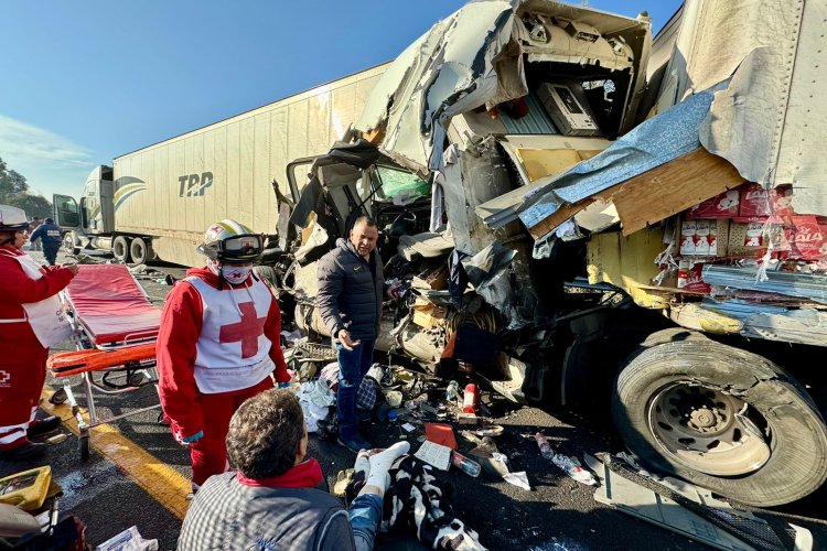 Se registró accidente en el Circuito Exterior Mexiquense