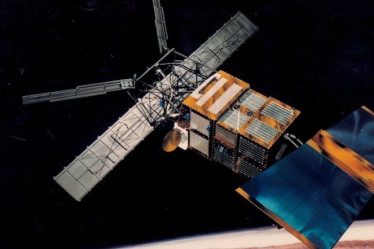 Satélite de más de 2.200 kilos de la Agencia Espacial Europea caerá a la tierra
