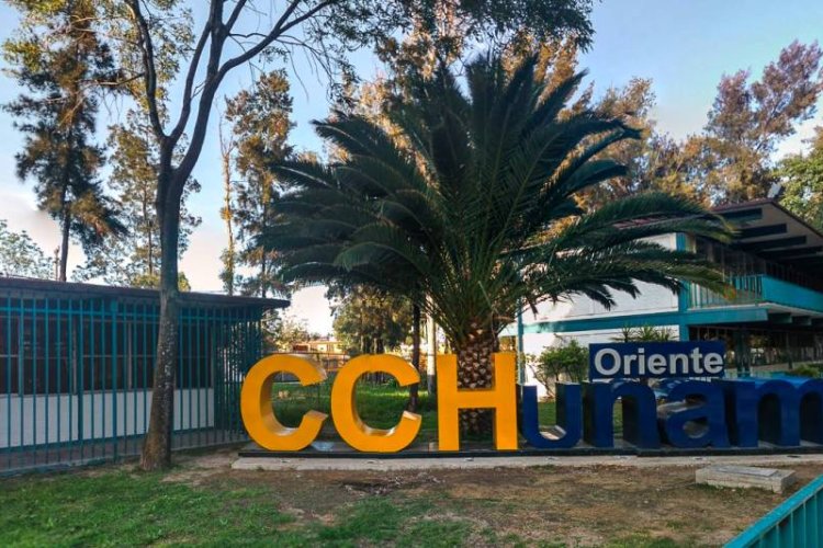 CCH Oriente reanudo clases tras paro de labores