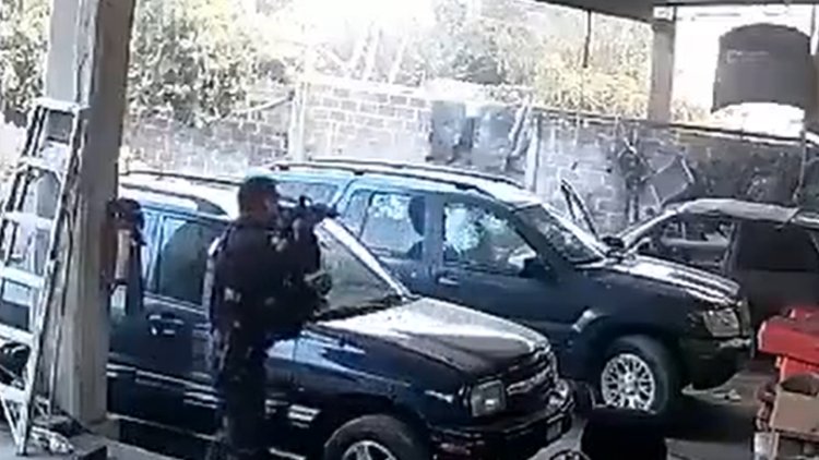 Policías de Morelos disparan contra presuntos sicarios pese a que ya se habían rendido