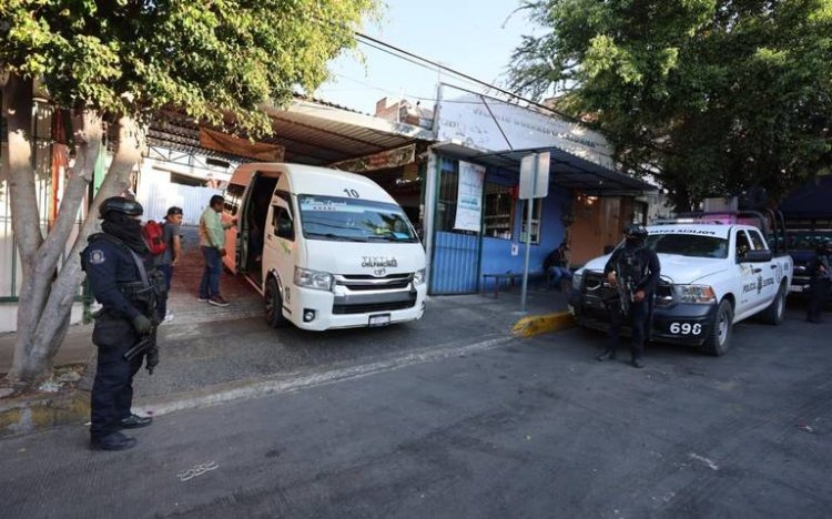 Reactivan transporte público en Chilpancingo, Guerrero con resguardo policial