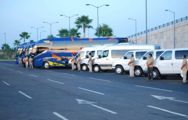 Transportistas turísticos de Los Cabos, denuncian abusos de autoridad