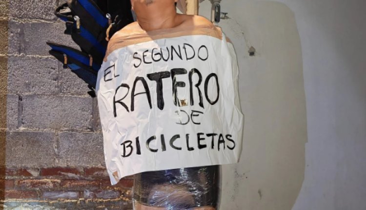 Exhiben semidesnudo a ladrón de bicicletas en Puebla
