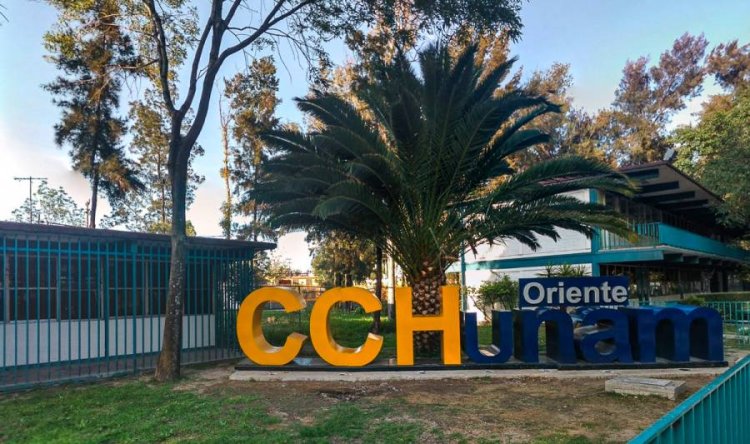 CCH Oriente reanudo clases tras paro de labores