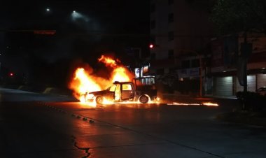 Policía de Guerrero presuntamente asesina a balazos a dos normalistas de Ayotzinapa