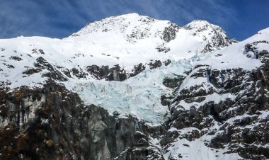 Estudio revela que la rotación de la Tierra será más lenta por deshielo de los polos