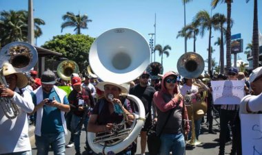 Buscan realizar el récord Guinness de la tocada de banda sinaloense más grande del mundo