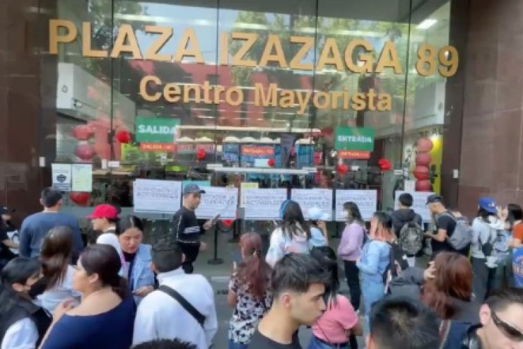 Clausuran Plaza Izazaga 89 en el centro de la CDMX