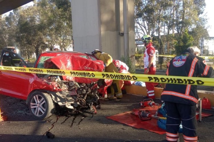 Accidente vial dejó dos personas muertas en la México-Puebla