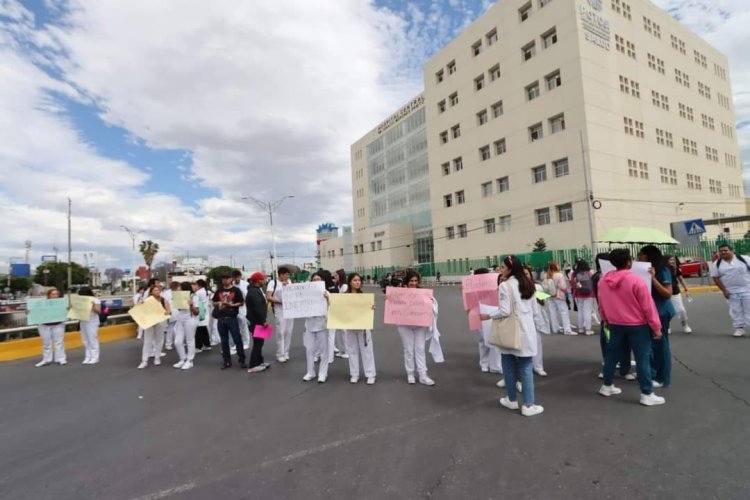 La UASLP se deslinda de gastos médicos de alumnos de la Facultad de Estomatología accidentados