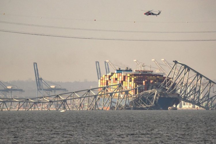 Suspenden búsqueda de desaparecidos en colapso del puente de Baltimore