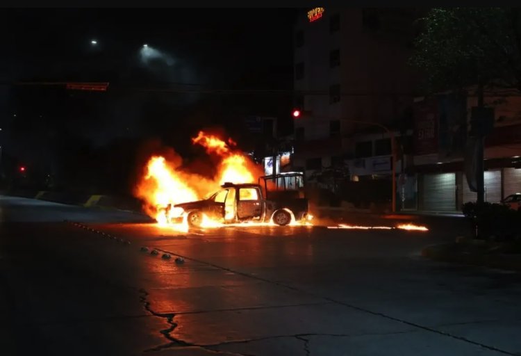 Policía de Guerrero presuntamente asesina a balazos a dos normalistas de Ayotzinapa