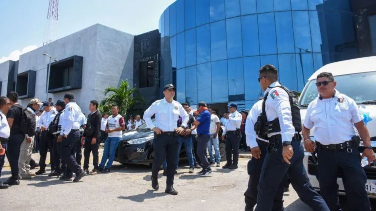 Protesta contra Secretaria de Seguridad en Campeche se extiende contra la Gobernadora