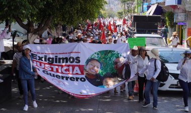 En Chilpancingo, Gro, Antorcha exigió justicia por caso de activistas asesinados hace un año