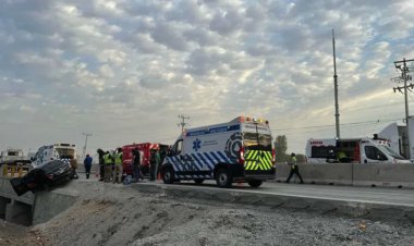 Fuerte choque en la México-Querétaro deja al menos seis personas heridas