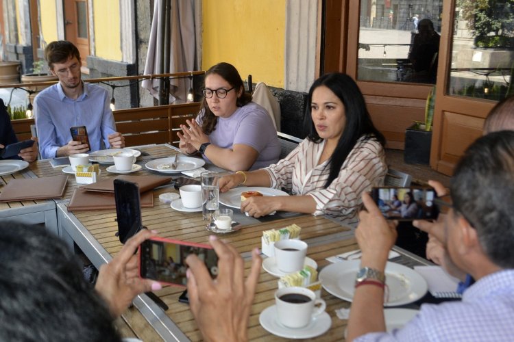 En próxima contienda electoral triunfadores Santiago Taboada y Alessandra Rojo de la Vega