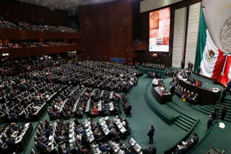 Alistan protestas en la Cámara de Diputados, antes de concluir la LXV Legislatura