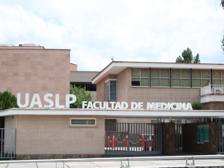 La UASLP, pone al servicio de la población laboratorio de especialidades médicas