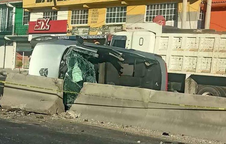 Fatal accidente en el Edomex deja una persona sin vida y cuatro personas lesionadas de gravedad