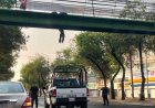 Hombre que intentó suicidarse en la calzada Zaragoza es rescatado por policías de la CDMX