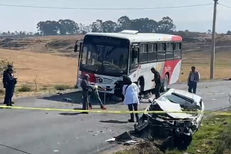 Fuerte accidente deja una persona sin vida en la carretera libre con dirección a Ixtlahuaca