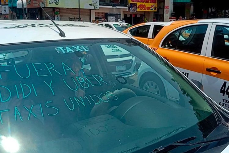 Taxistas amenazan con paro de no quitar DiDi y a Uber de las calles en Chiapas