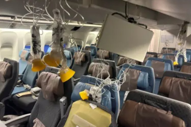Un muerto y más de 30 heridos tras turbulencias en un vuelo Boeing 777 de Singapur a Londres
