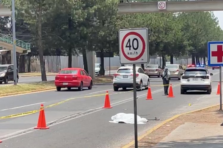 Muere mujer atropellada por autobús del transporte público en Metepec