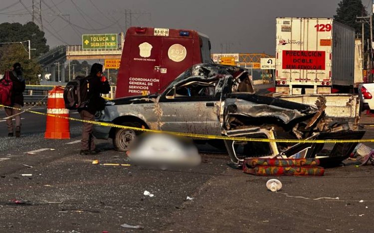 Accidente en la México-Toluca deja dos personas muertas y varios lesionados