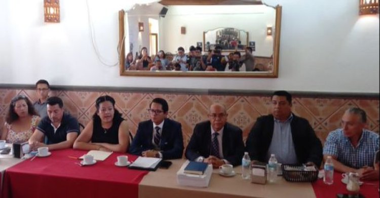 Denuncian tortura a candidata suplente detenida por portación de arma de fuego