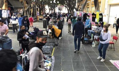 Continuarán operativos contra ambulantes en la capital de Puebla