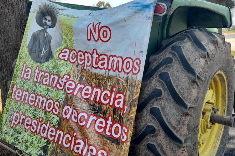 Con caravana, campesinos del Valle del Mezquital demandan reparto justo de las aguas negras