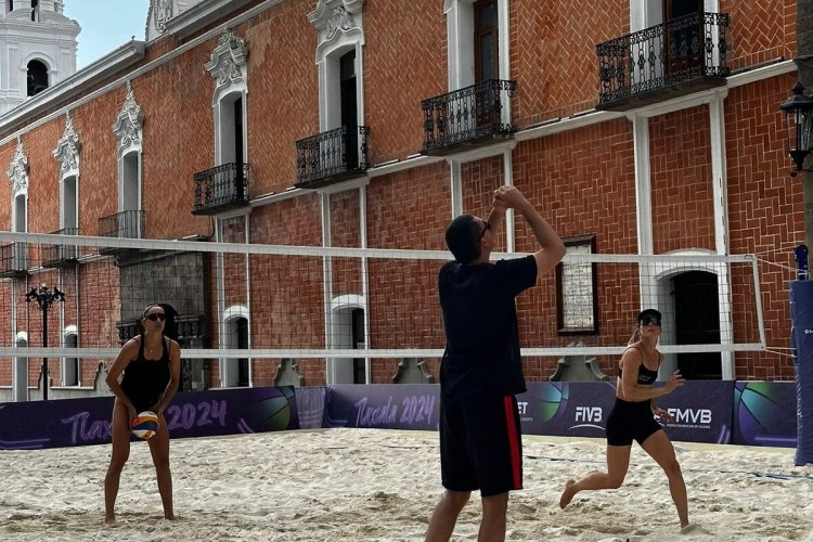 Torneo preolímpico de voleibol de playa en Tlaxcala genera debate sobre inversión pública