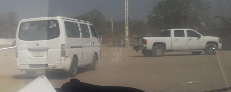 Reportan uso ilegal de vehículos oficiales del DIF municipal en Villa Hidalgo, SLP, para acarrear votantes