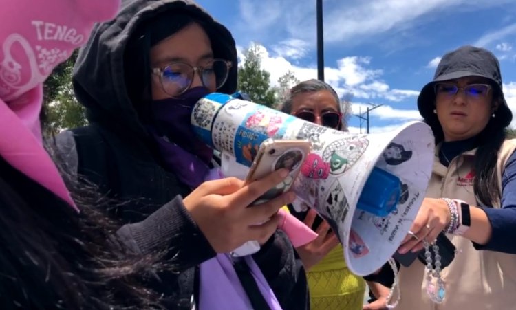Colectivos se manifiestan por recientes feminicidios en el Valle de Toluca