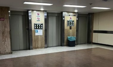 Falla elevador del IMSS y duran 40 minutos atrapados