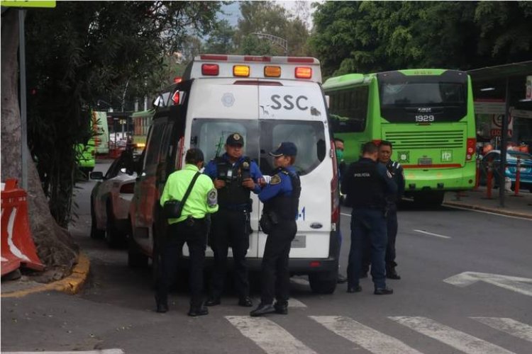 Hieren presuntamente con machete a hombre en condición vulnerable en el centro de la CDMX