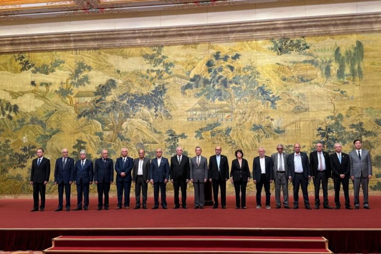 Hamas, Fatah y grupos palestinos acuerdan en Beijing un gobierno de unidad