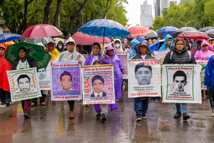 Fotogalería: Ayotzinapa, otro fracaso de AMLO