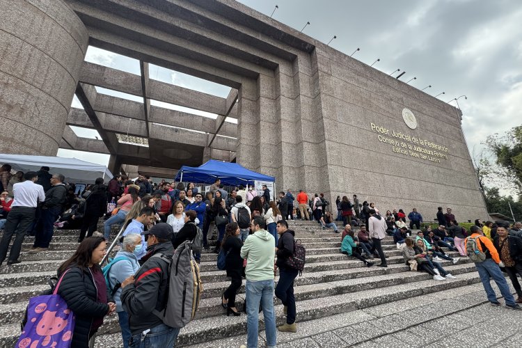 Advierten riesgos de la 'supremacía constitucional' aprobada desde el Legislativo