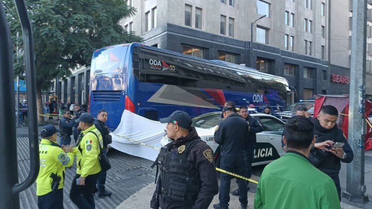 Hombre muere atropellado frente al Palacio de Bellas Artes en el Centro de la CDMX