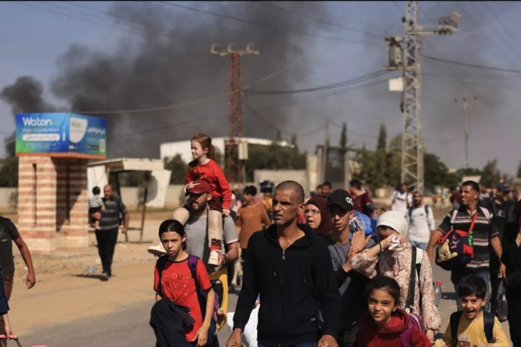 ONU estima en 280 mil los desplazados en Siria por ofensiva israelí