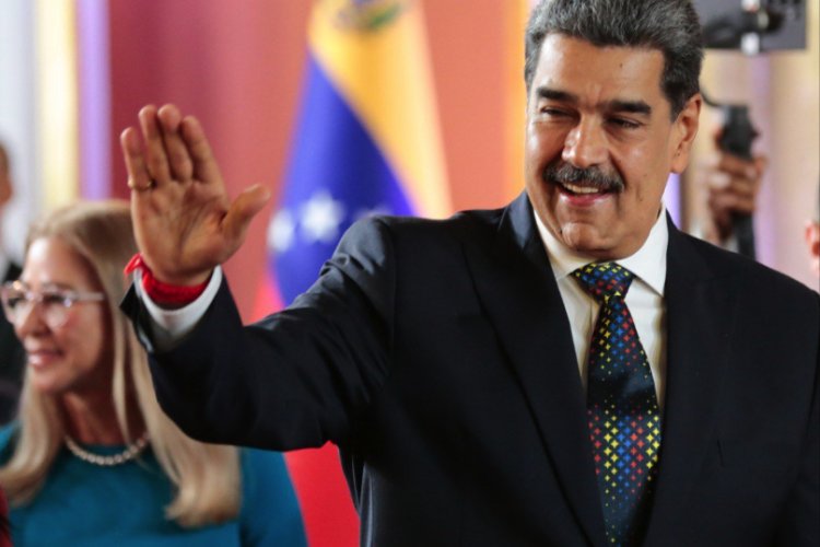 Nicolás Maduro toma posesión como presidente de Venezuela