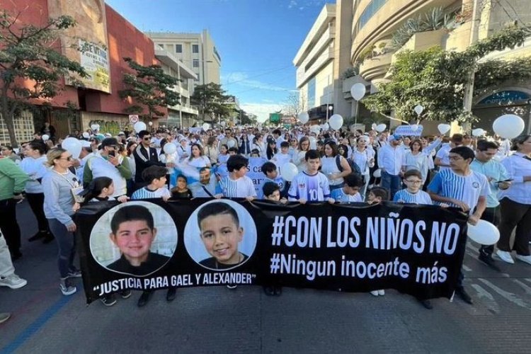 Exigen renuncia de Rubén Rocha Moya, gobernador de Sinaloa