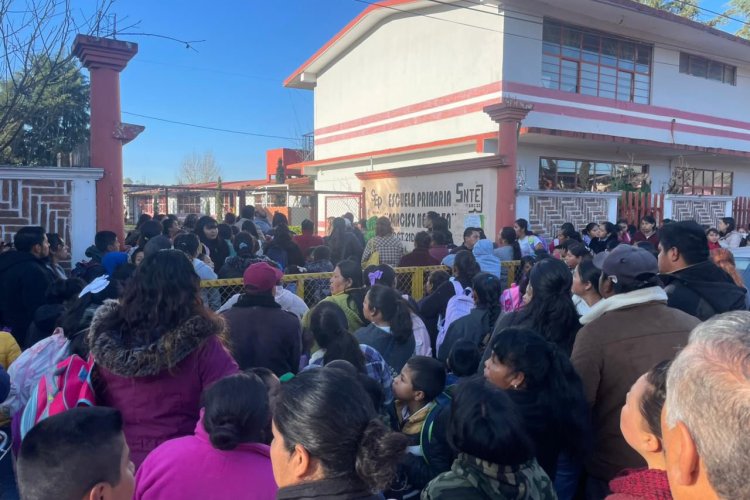 Niño que sufría bullying se quita la vida en Zacatlán; familiares piden justicia