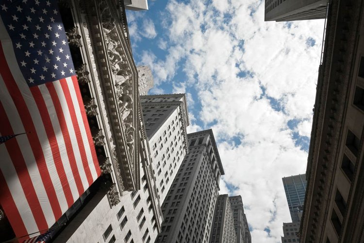 Estados Unidos buscará prohibir la entrada a personas de 43 nacionalidades