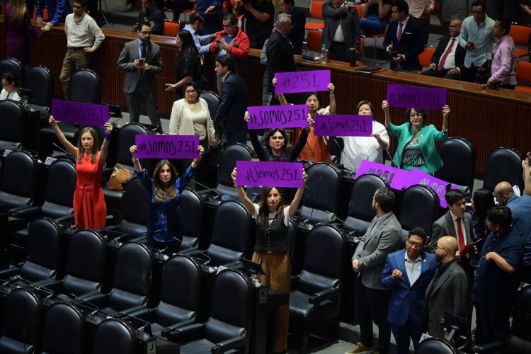 Reprochan impunidad al desecharse desafuero contra Cuauhtémoc Blanco