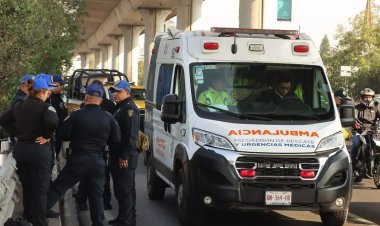 Muere policía que viajaba en su motocicleta al accidentarse en el Periférico Sur