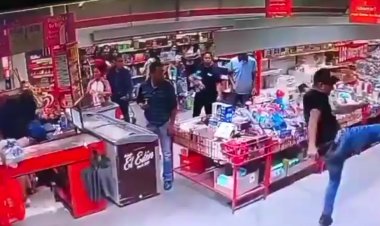Farderos golpean a trabajadores de una tienda 3B en Ecatepec